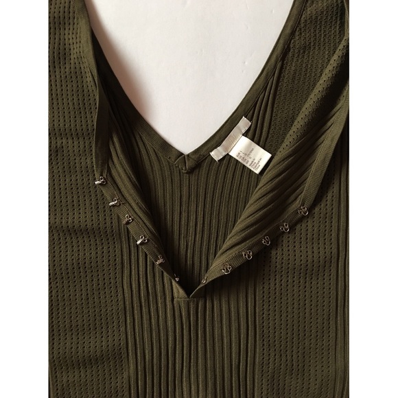 🎉NWOT. H&M pattern-knit olive green top. Size L - Picture 4 of 6